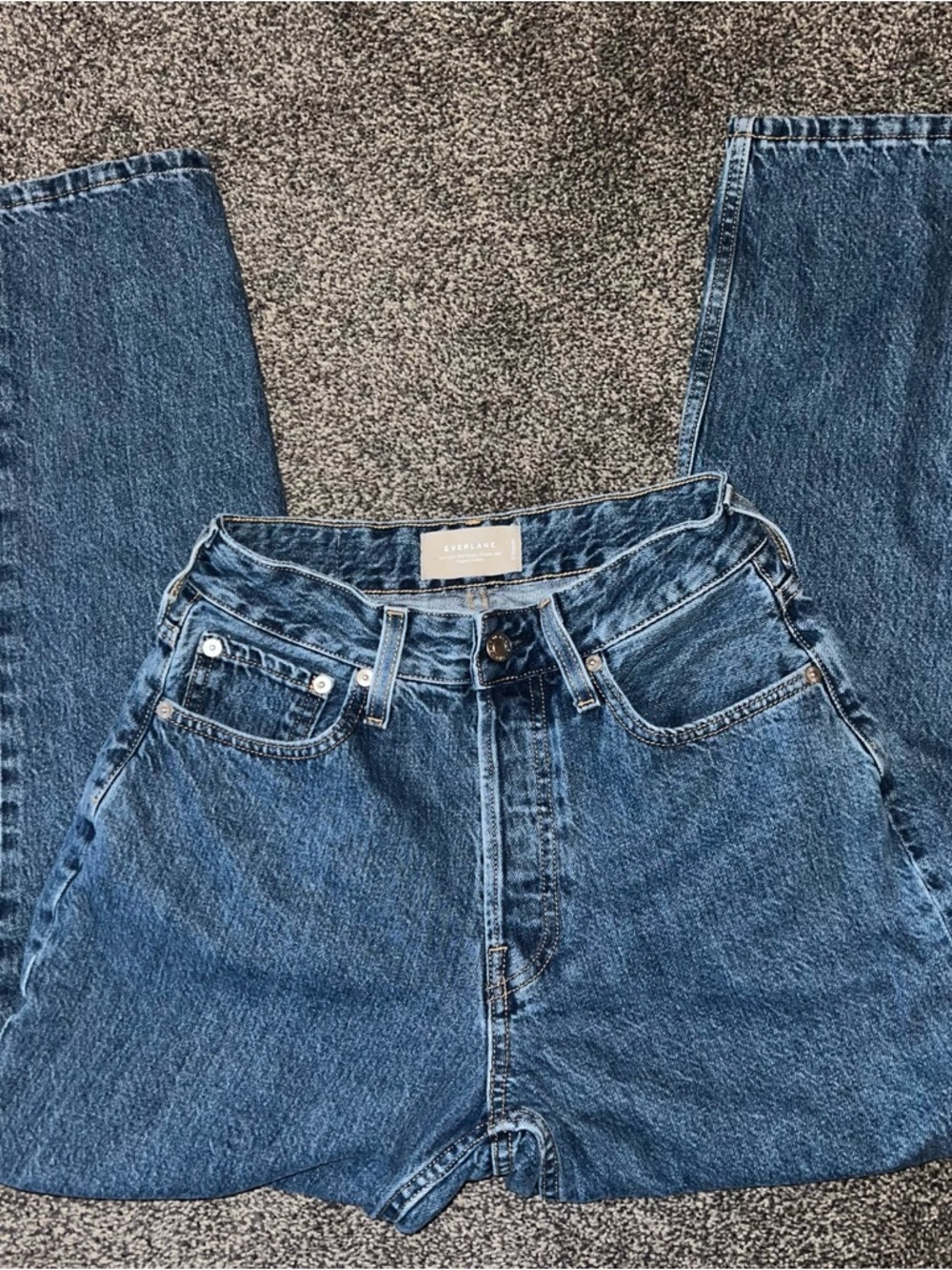 Everlane The Curvy 90’s Cheeky Straight Jean